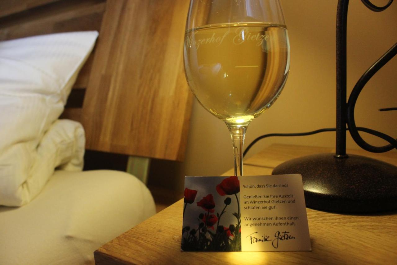 Winzerhof Gietzen Hotel Hatzenport Kültér fotó
