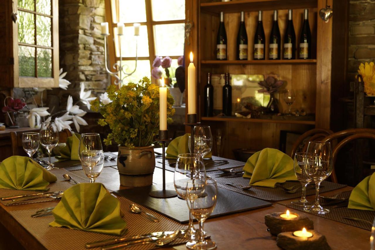 Winzerhof Gietzen Hotel Hatzenport Kültér fotó